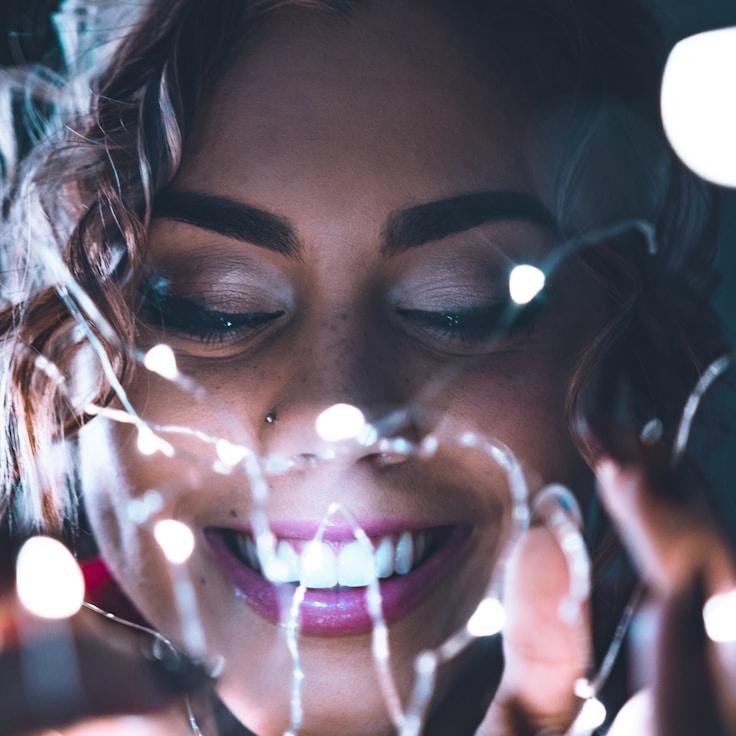 Olivia Carter - Founder of Yulhel Leruln Ivture Zu